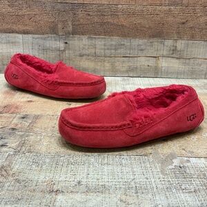 UGG Ansley Slippers Womens Size 8 39 Red Suede Shearling Moccasin Shoes Comfort